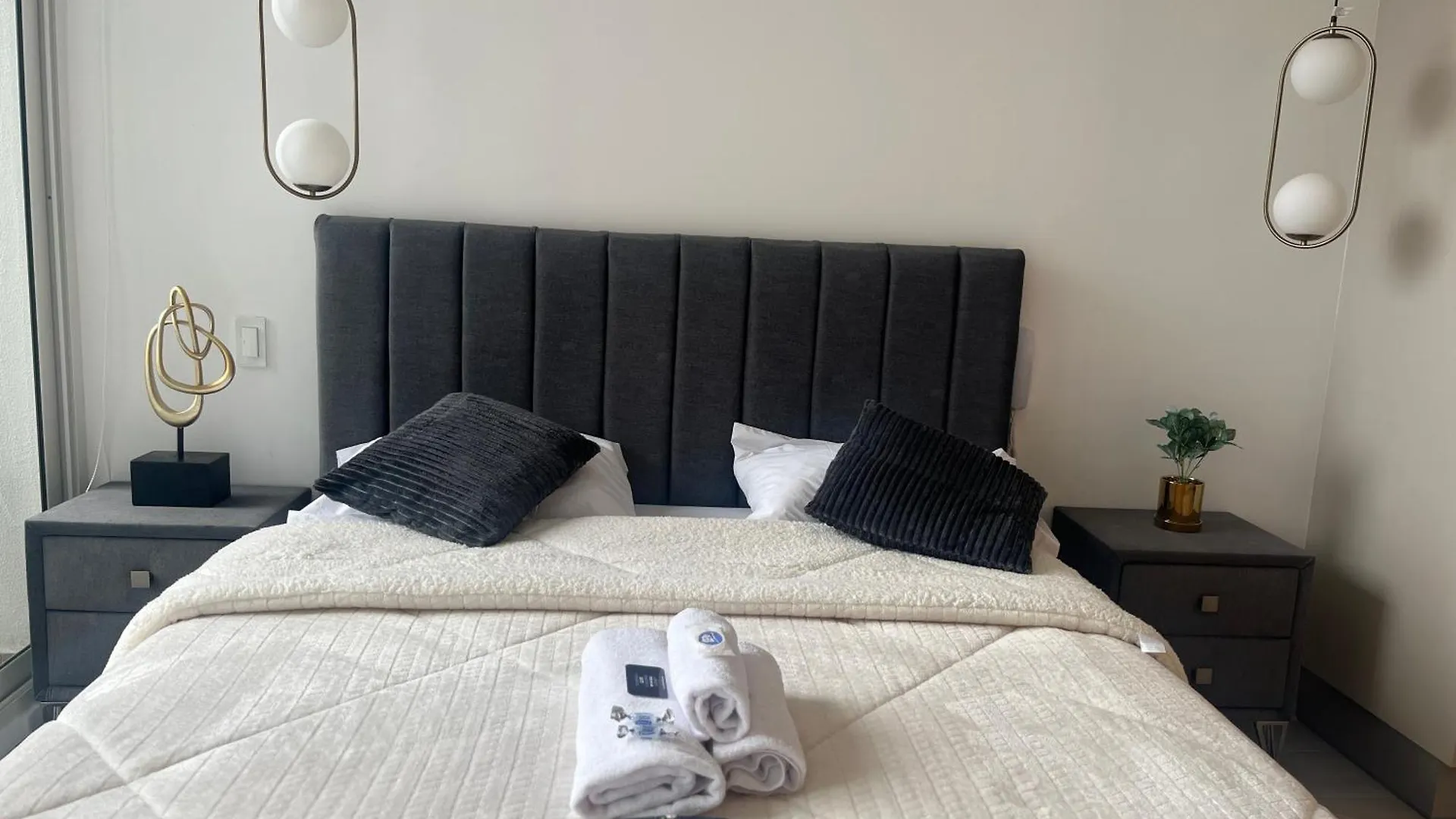 Appartement 1460 Luxury Suite Acqualina Quito